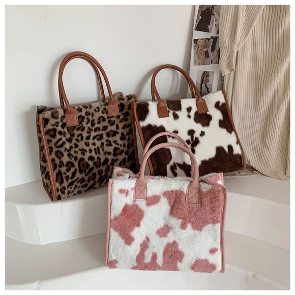 Korean Style Large-capacity Handbag Fashion Western Plush