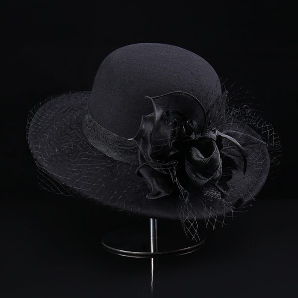 Net Yarn Flowers Woolen Basin Hat Female European And American French Hepburn Style — Black