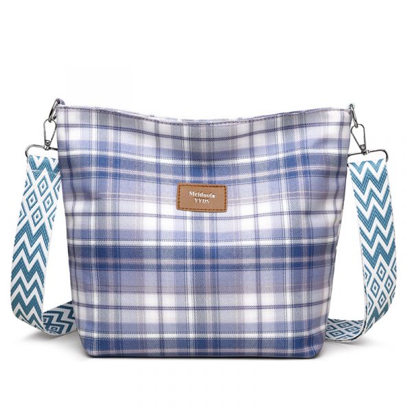 Large Capacity Contrast Color Check One-shoulder Versatile Commuter Messenger Bag — Blue