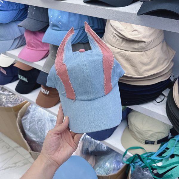 American Retro Denim Patch Ear Baseball Cap Waste Soil Style — Light Blue
