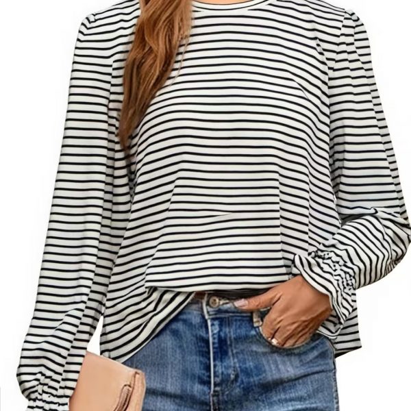 Long-sleeved Winter Base With Striped Square Collar — White