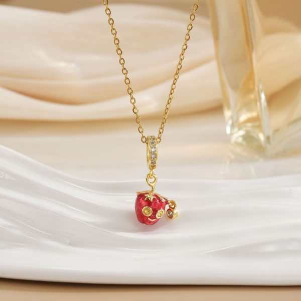Women's Fashion Trendy Strawberry Cute Necklace — Women