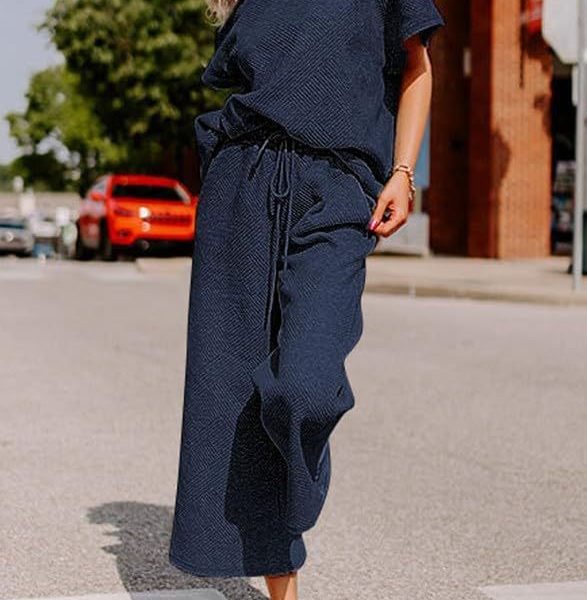 Solid Color Texture Casual Fashion Women's Wear Short-sleeved Trousers Two-piece Set — Dark Blue