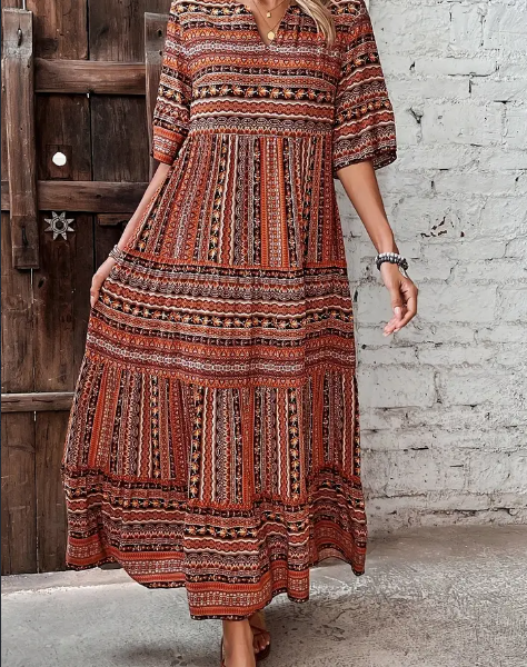 Plus Size All Over Print Tiered Dress, Vacation Notch Neck Short Sleeve Dress, Women's Plus Size Clothing — Multicolor