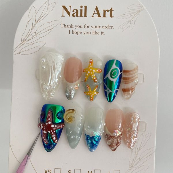Hand-painted Happy Underwater World White Advanced Long Manicure — Almond