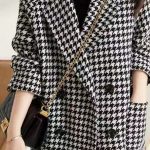 Suit Collar Houndstooth Woolen Coat Woman — Black