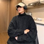 Japanese-style Retro Green Jacquard Turtleneck Sweater — Black